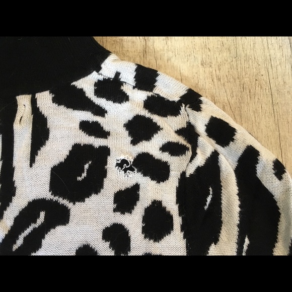 Express Turtleneck Animal Print Sweater - Picture 6 of 6